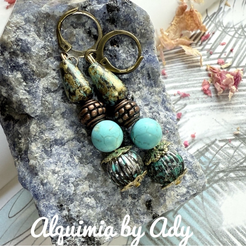 Alquimia Blue Beaded Earrings